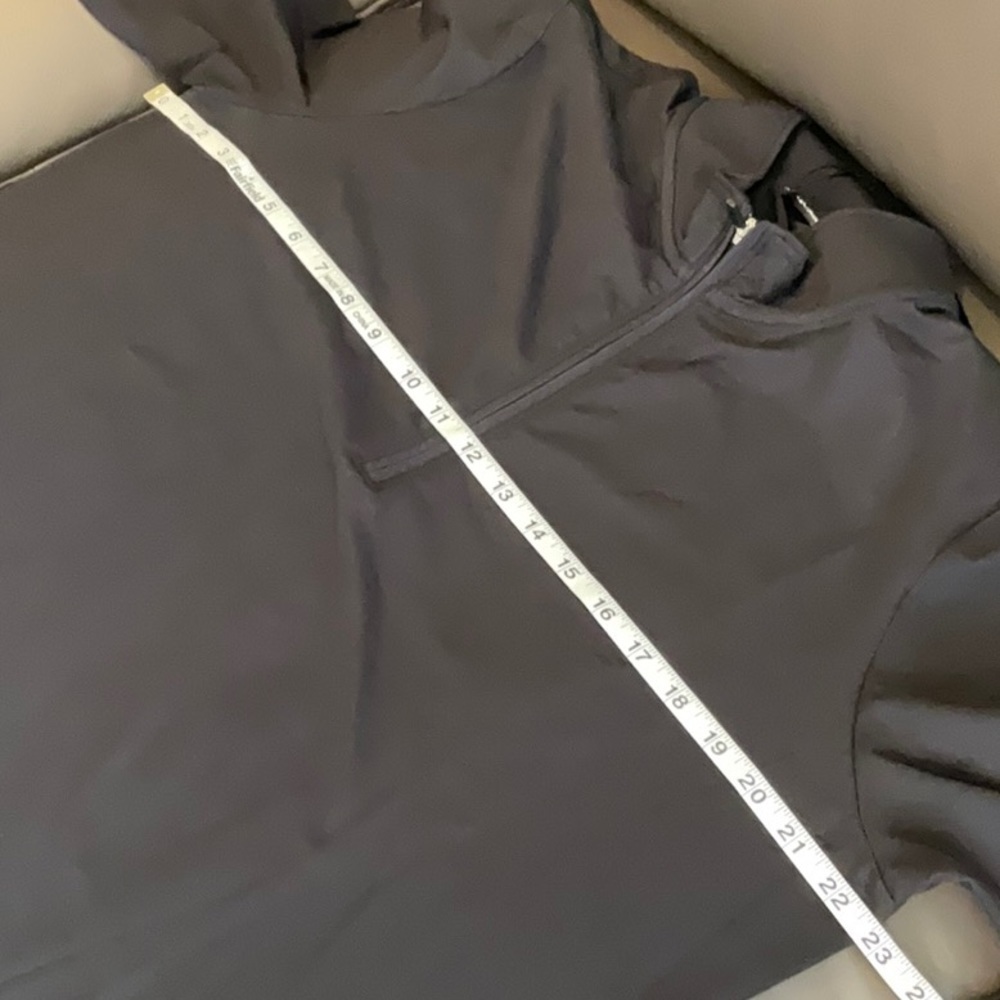 Travis Mathew Woman’s Zachary 2.0 - Picture 6 of 9